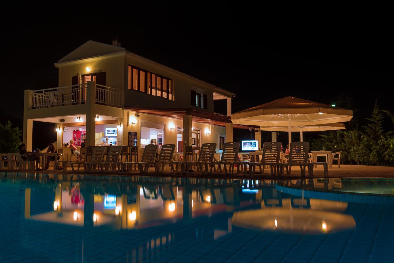 Appart hôtel Yianetta 3*